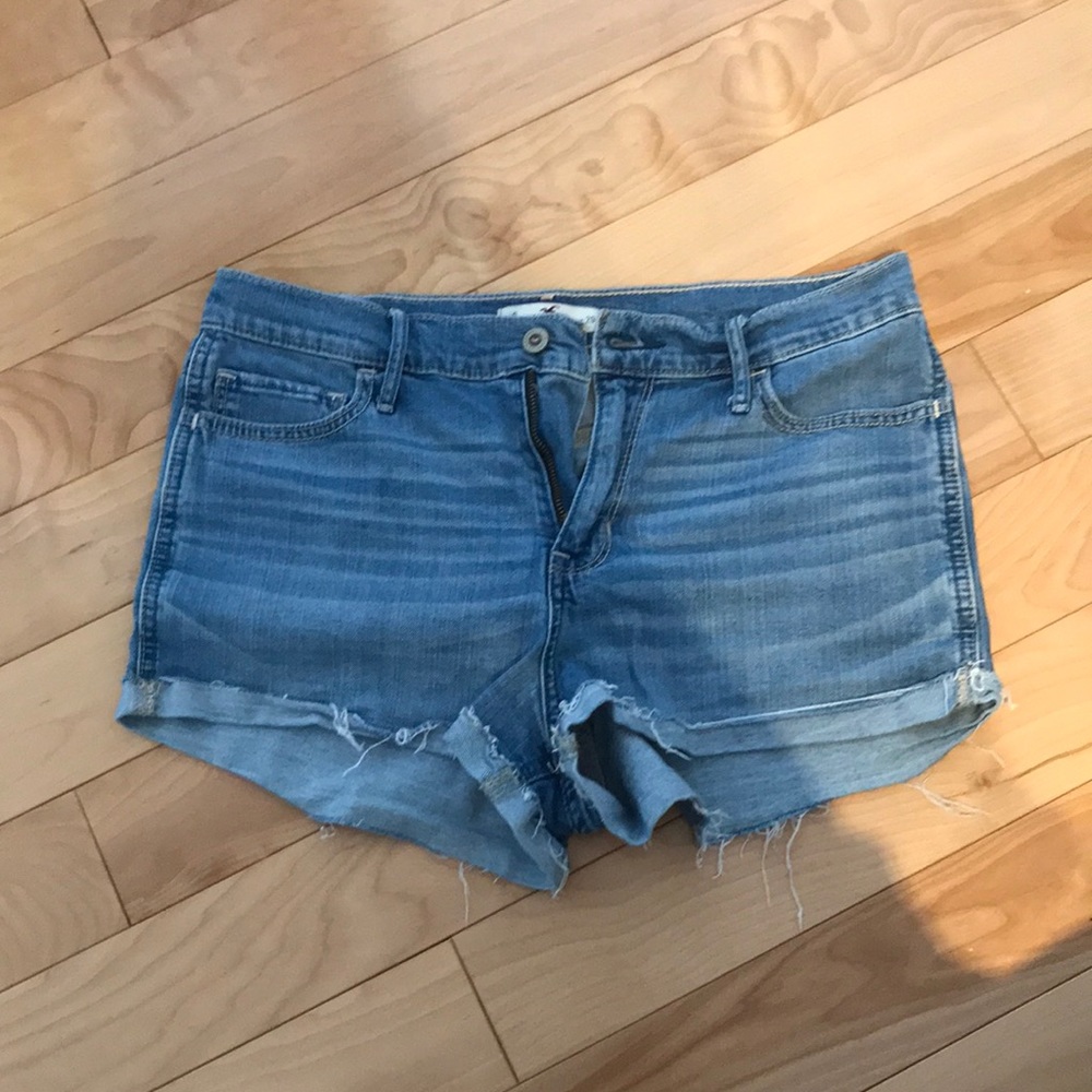 Hollister jean shorts